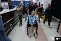 عکاس واشنگتن‌پست در حمله شهرک‌نشینان زخمی شد