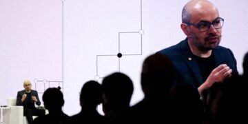 هشدار مدیران Google و Microsoft درباره خطرات AI