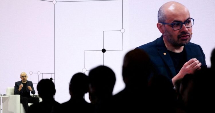 هشدار مدیران Google و Microsoft درباره خطرات AI