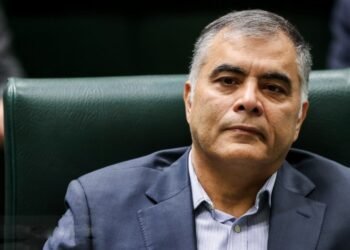 وزیر نفت ایران پس از توقف بارگیری نفت خام استعفا داد