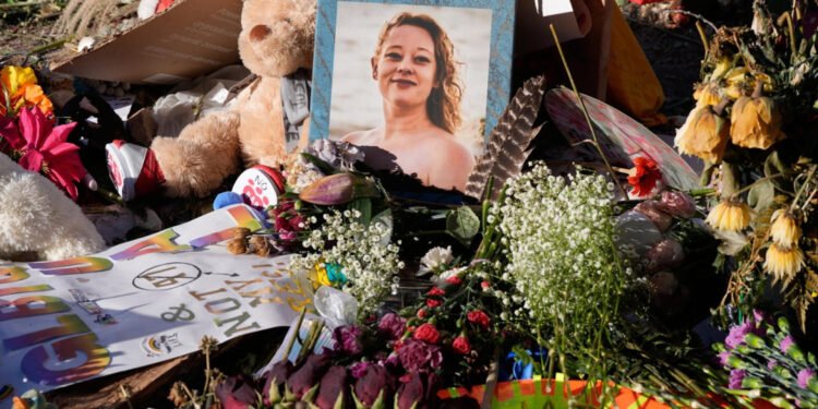 Family Sues U.S. Government and ICE Over Renee Good