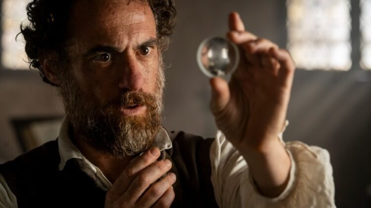 Fandango Boards Galileo Starring Elio Germano