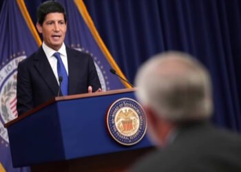 Fed Holds Interest Rates Steady Before Midterms
