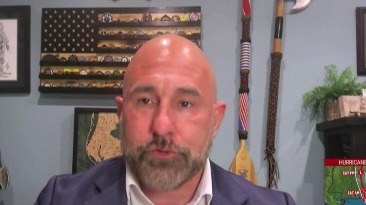 Florida Lt. Gov Urges Residents to Prepare for Isaias
