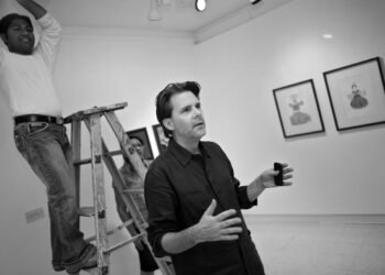 Glass Artist Paul Stankard Dies at 83