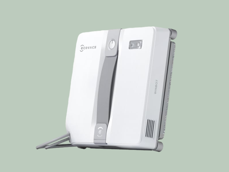 Holiday Hosting? Let High-Tech Gadgets Clean for You