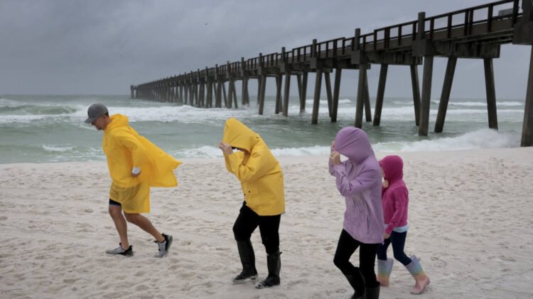 Hurricane Isaias Prompts Emergency Alerts in Florida, Alabama