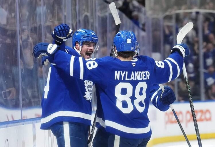 Matthews OT Goal Lifts Leafs Past Predators 5-4