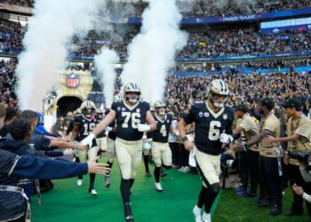 NFL Lands in Paris Amid Protests