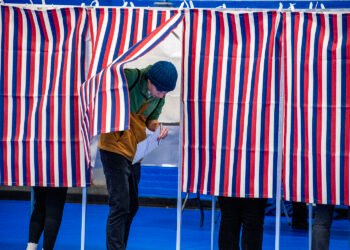 NH Student IDs Barred From November Voting