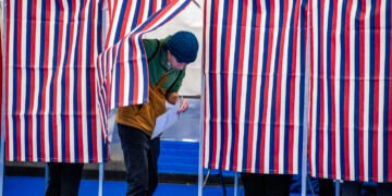 NH Student IDs Barred From November Voting