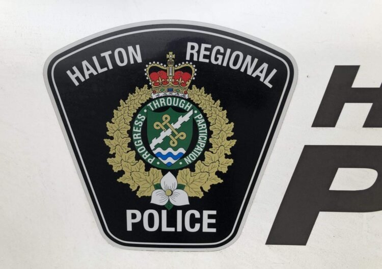 Ontario Police Adopts AI for 911 Dispatcher Hiring