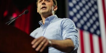 Ossoff Rules Out 2028 Presidential Run at Georgia Debate