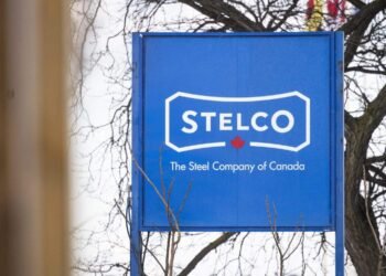 Stelco Challenges Ottawa Over Layoff Legal Threats