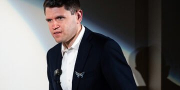 Texas Democrat Talarico Pauses Campaign Due to Flu