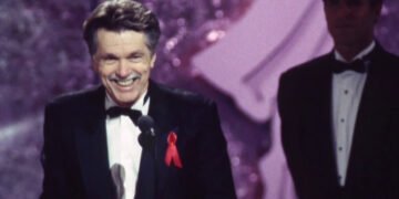 Tom Skerritt: Hollywood Pays Tribute to Late Actor