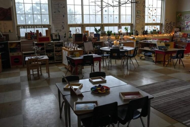 Vancouver School Support Workers Back Strike With 97% Vote